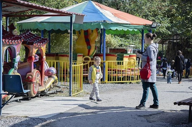 Российская туристка из Челябинска раскрыла плюсы и минусы семейного отдыха в Грузии