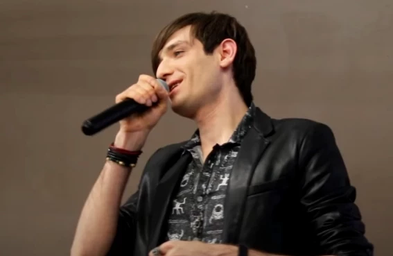 Александр Шепс устроил истерику и разругался с братом в новом выпуске «Экстрасенсов»