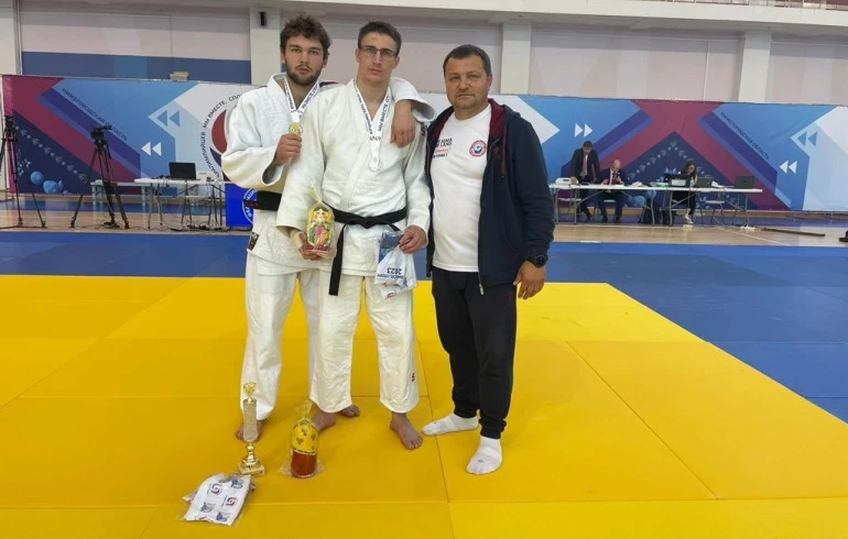 Южноуральские спортсмены завоевали шесть медалей на Летних играх паралимпийцев