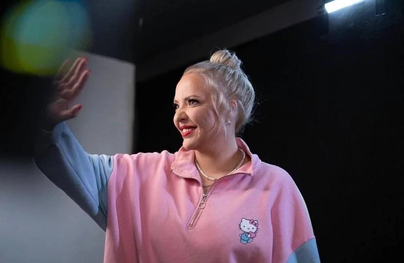 Юмористка Ирина Мягкова рассказала о реальных ценах на недвижимость во Франции