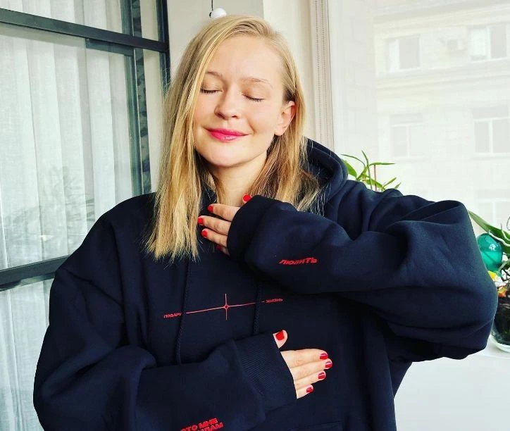 Юлия Пересильд сыграет молодую Бабу Ягу в сериале «Последний богатырь. Наследие»