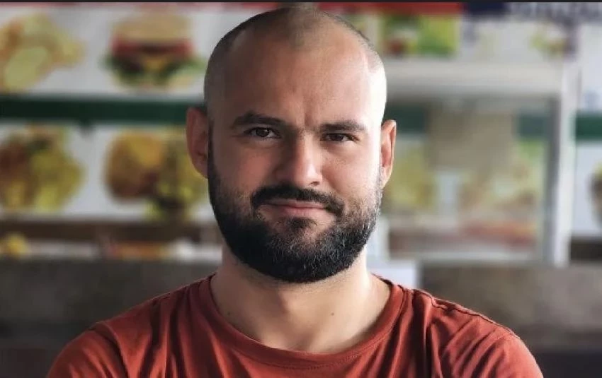 Юмористу Андрею Скороходу из «чёрной полосы» в жизни помог выйти долг