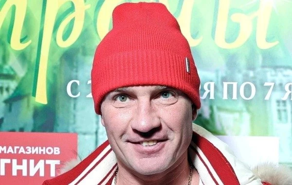 Роман Костомаров сегодня, последние новости 24 июня: Навка раскрыла подробности, свежая информация сейчас, 24.06.2023