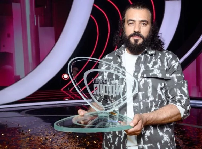 Канатоходец Камиль Мамаев из Дагестана получил 5 миллионов рублей за победу в шоу «Удивительные люди»