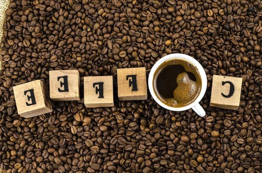 Ученые засомневались в эффективности кофеина для улучшения работоспособности