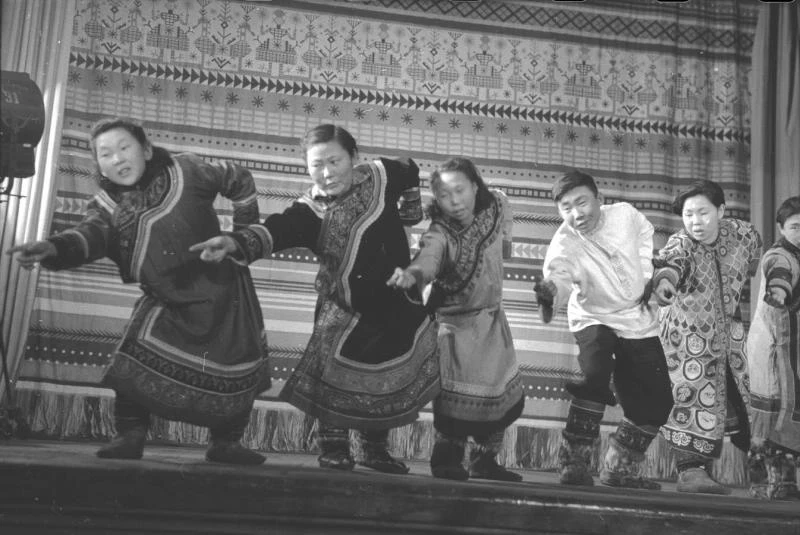 Дальний Восток 21 июня. Первый плавучий док и автоагитпробег