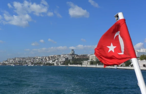 Россиянка пожаловалась на «кошмар» на отдыхе в Турции из-за праздника мусульман