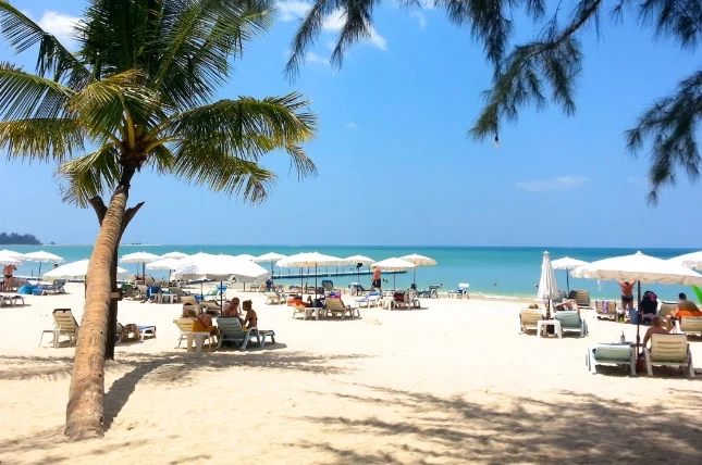 Российские страховщики назвали самые опасные для туристов страны