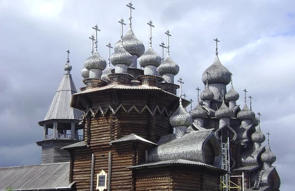 Архиепископ Пецци рассказал о позитивном эффекте от встречи патриарха Кирилла с папой Римским Франциском