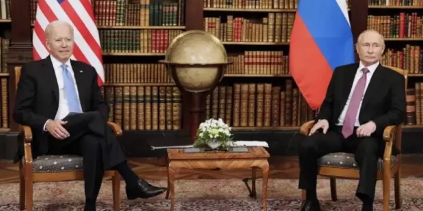 Среди республиканцев в США Путин популярней Байдена