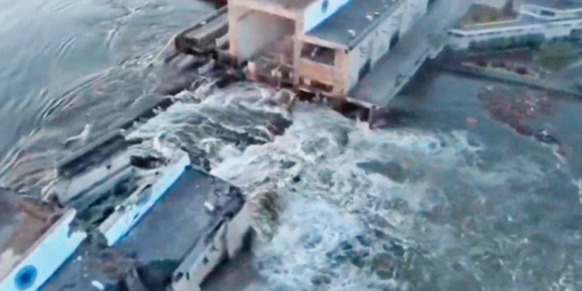 Кто взорвал Каховскую ГЭС в июне 2023 года и чем грозит разрушение плотины: последние новости о происшествии на сегодня 17 июня 2023