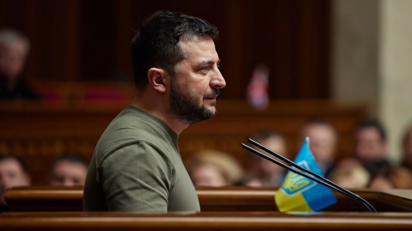 Пользователи Twitter раскритиковали Зеленского за слова об обучении украинских солдат