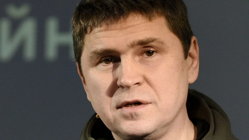 Подоляк обвинил западные страны в слабых результатах контрнаступления ВСУ