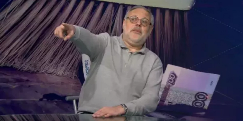 Михаил Хазин рассказал о секретных переговорах России и США