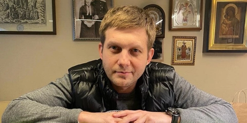 Борис Корчевников умер или нет: последние новости на сегодня 26.06.23 года: жив ли телеведущий, слухи о смерти Корчевникова, кто распространяет фейки, что на самом деле происходит с Борисов Корчевниковым