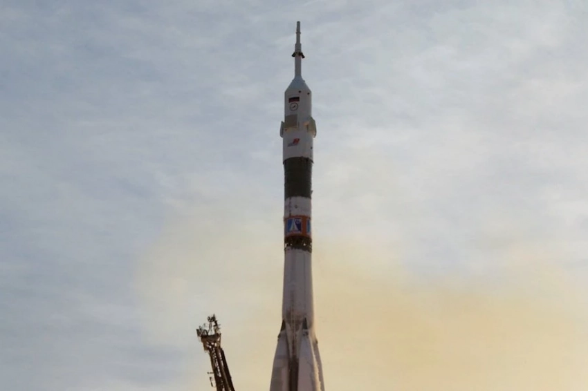 «Союз», к удивлению США, вывел на орбиту спутники из ОАЭ и Малайзии