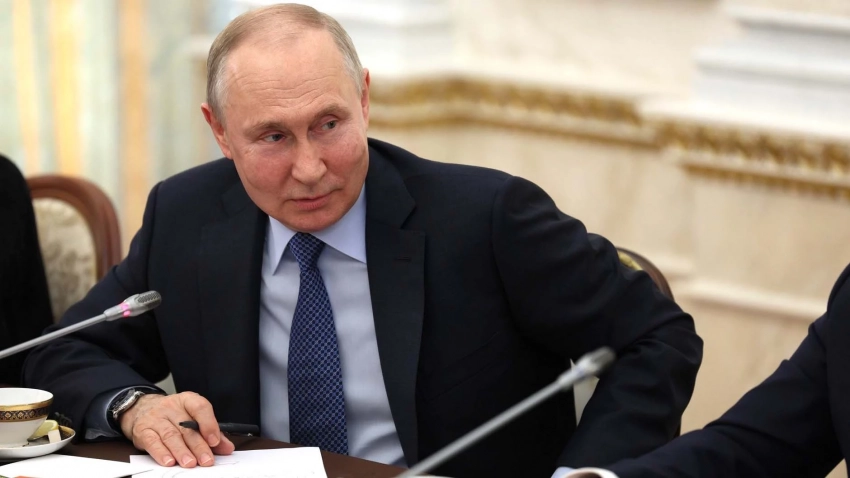 AgoraVox: Путин поступил правильно на фоне попыток США создать американскую империю