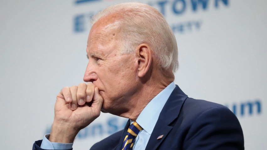 Байден перепутал гимн США и Индии и попытался аккуратно выйти из неприятной ситуации