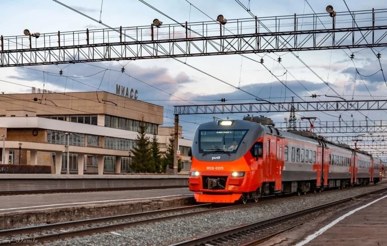 Пригородный поезд Миасс — Челябинск будет делать дополнительную остановку