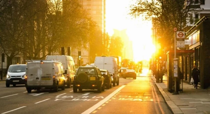 Автоэксперт Шкуматов рассказал, как правильно подготовить автомобиль к летней жаре