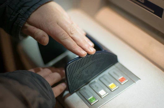 ЦБ: Мошенники стали чаще красть деньги россиян