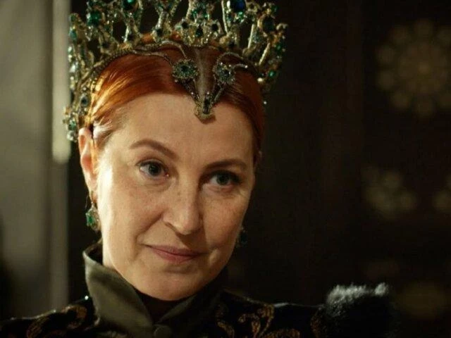 Турецкая актриса Вахиде Перчин в молодости была похожа на Мерьем Узерли