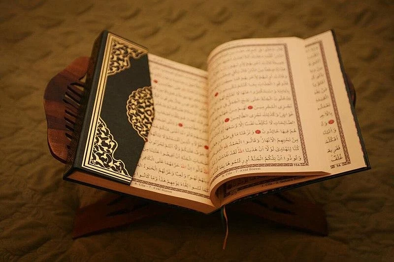 Рекламные щиты с Путиным и Кораном были замечены в Ливане