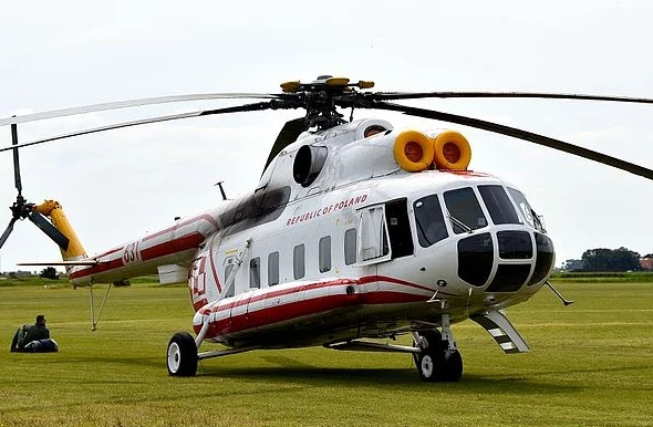 Опубликованы первые кадры с места крушения вертолета Ми-8 в Тюнгуре