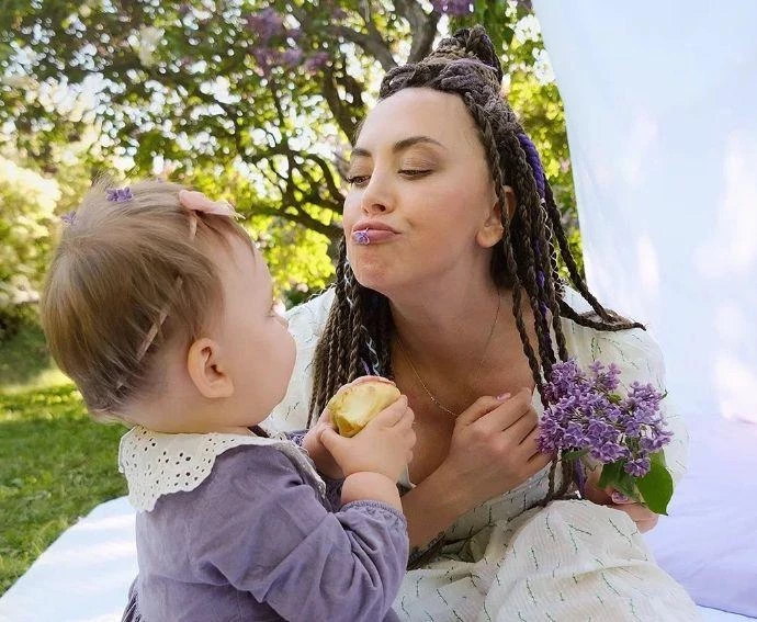 Наталья Фриске снизила свой вес до 70 килограммов после родов