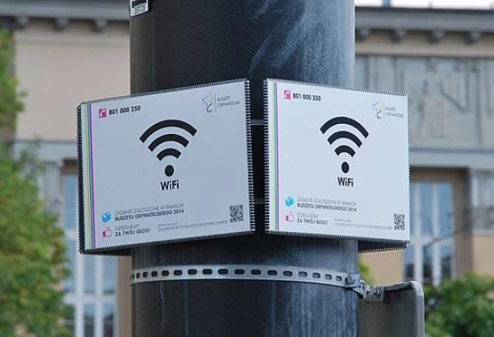 Эксперт Костин просит воздержаться от установки WiFi роутеров в спальне