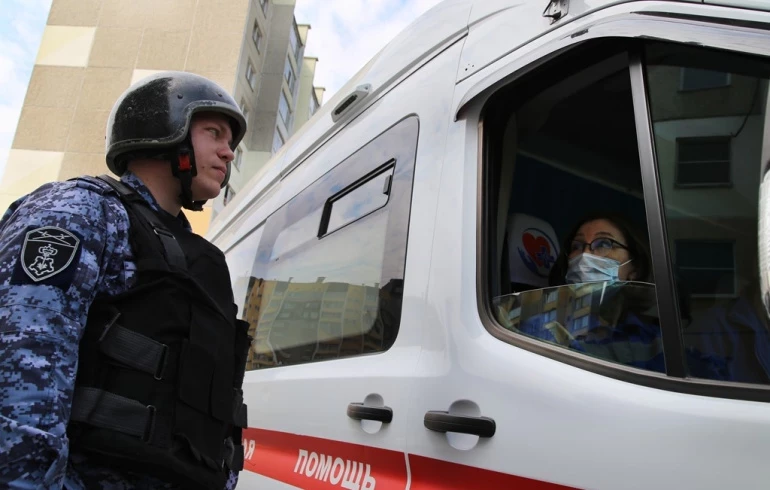 В Челябинске задержали дебошира, угрожавшего работникам скорой помощи