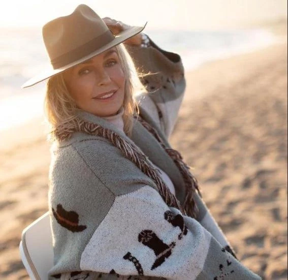 Актриса Наталья Андрейченко показала естественную красоту в 67 лет