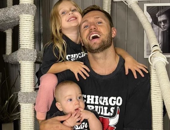 Соколовский рассказал о съемках в российской версии «Постучись в мою дверь»