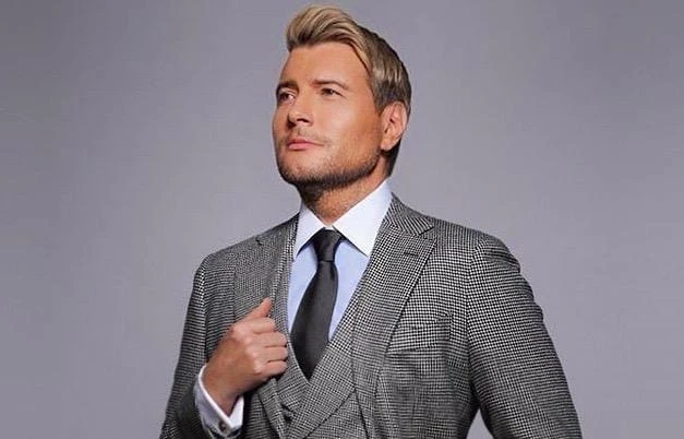 Продюсер Дзюник оправдал выступление Баскова на свадьбе в Черногории