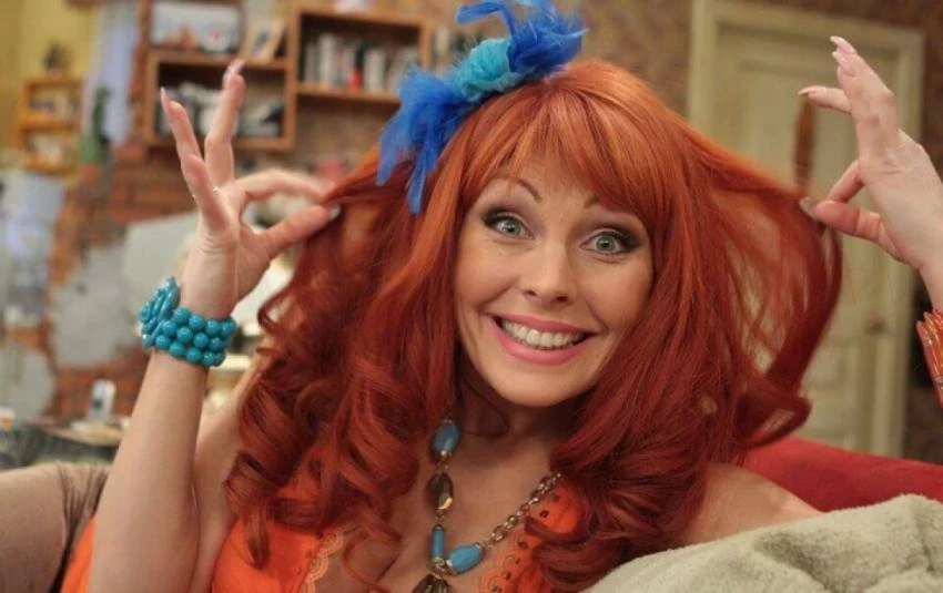 Как выглядят главные герои сериала «Счастливы вместе» 15 лет спустя