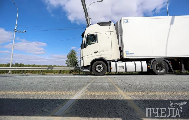 На трассах в Челябинской области из-за сильной жары ограничили движение