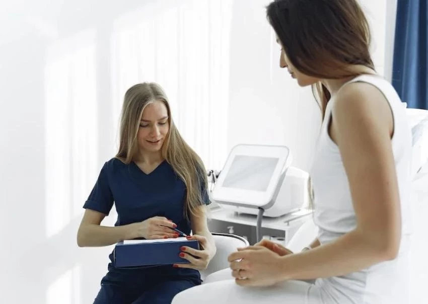 Врач Ирина Ли рекомендовала ограничить потребление молочной продукции летом