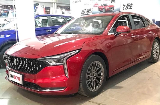 Будущую модель Lada засняли в заводском центре «АвтоВАЗа»