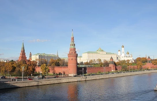 Пьяный москвич пытался въехать в Кремль на собственном автомобиле