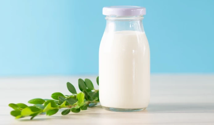 Врачи рекомендуют не употреблять слишком много айрана из-за содержания соли