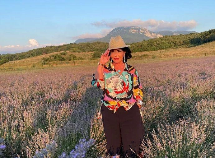 Надежда Бабкина побывала в Крыму на лавандовой ферме «Viva Lavanda»