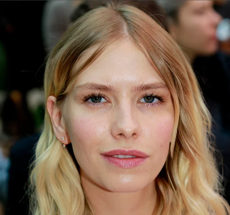 Модель Перминова считает, что годы идут ей к лицу