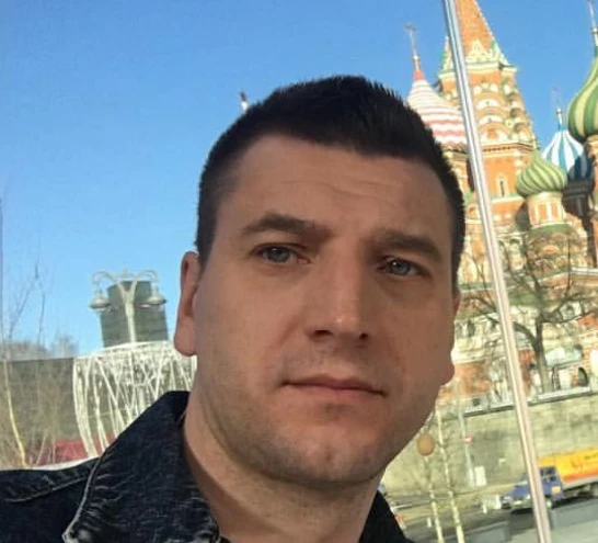 Устюгов из «Ментовских войн» назвал сезон отключения горячей воды «важной частью жизни»