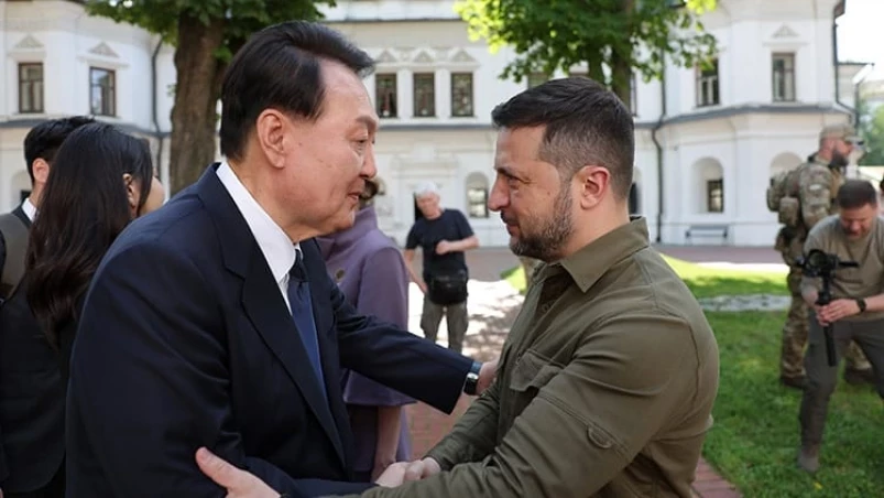 В Южной Корее жестко раскритиковали визит президента Юн Сок Ёля на Украину