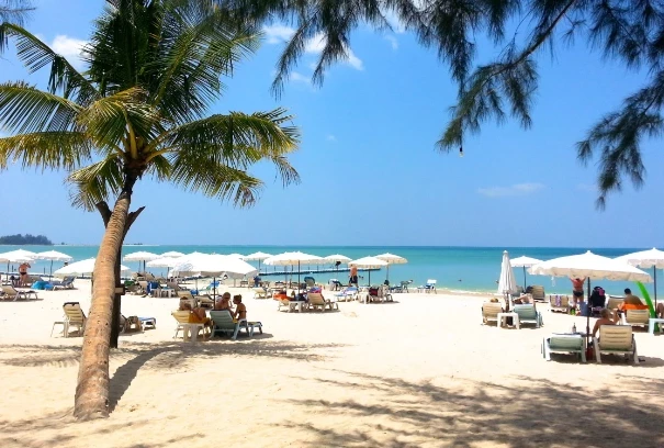 Назван ТОП-7 способов обмана туристов на популярных курортах