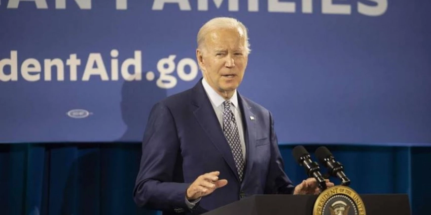 Исторический прорыв: Джо выбирает чернокожую лесбиянку в качестве президента США