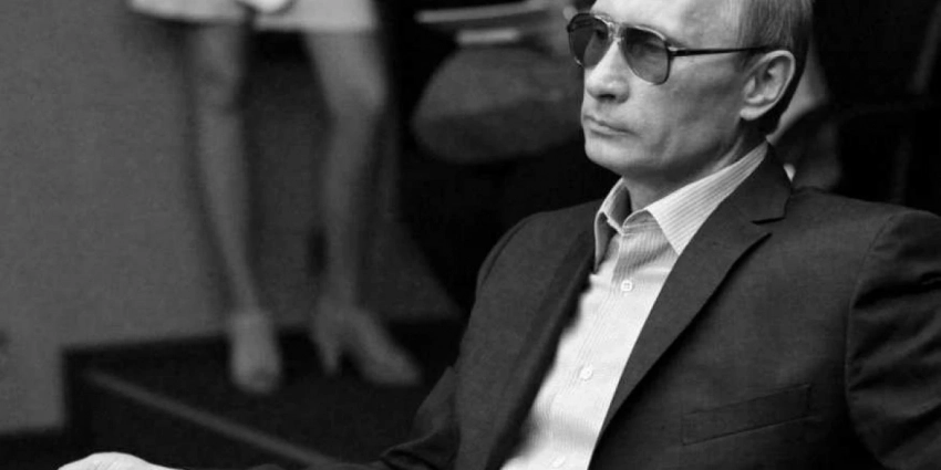 «Конституция позволяет, но Путин уйдет», — каким видят будущего лидера РФ западные СМИ