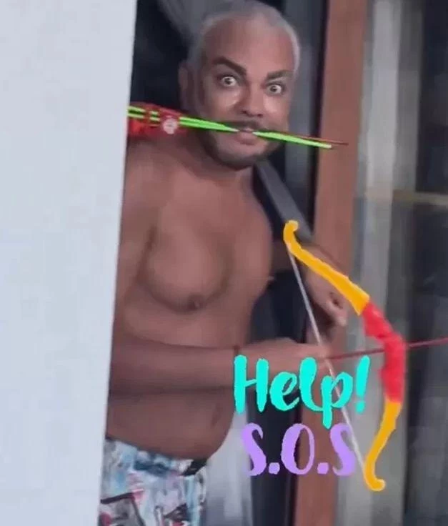 Филипп Киркоров открыл «охоту» на сына дочь во время отпуска в Греции