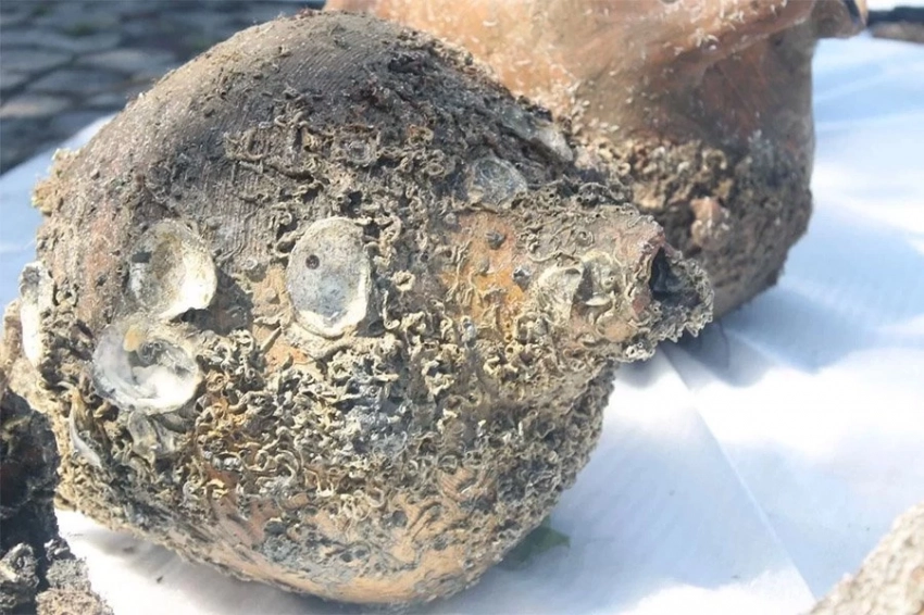 В Турции обнаружили затонувший 1700-летний корабль