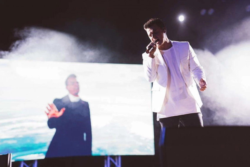 Лето в ритме лирики: Кирилл Туриченко приглашает на автограф-сессию в Москве